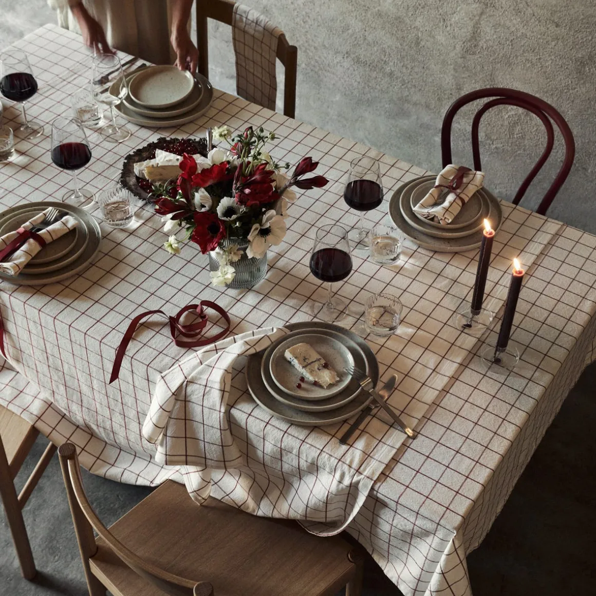 Duk Christmas Check 140x240cm Vit/Röd